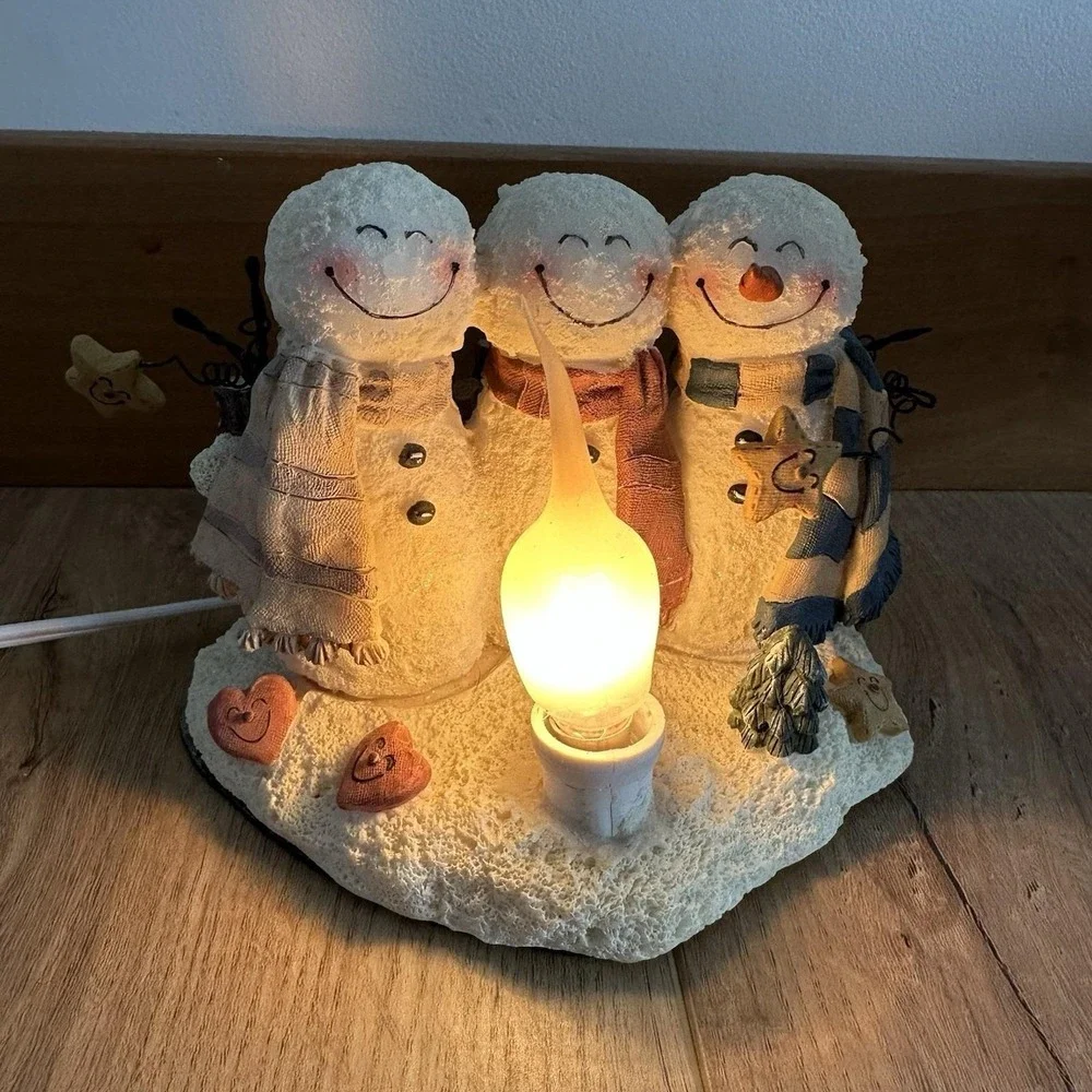 VTG Crazy Mountain Snowman Figurine Night Light Lamp Winter Christmas‎ Plug In